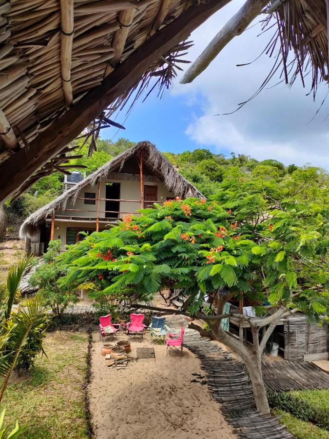 Casa Surf Lodge - Praia do Tofo Buitenkant foto