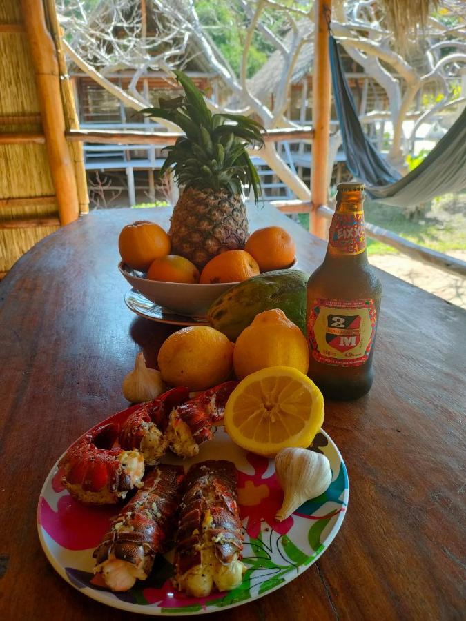 Casa Surf Lodge - Praia do Tofo Buitenkant foto