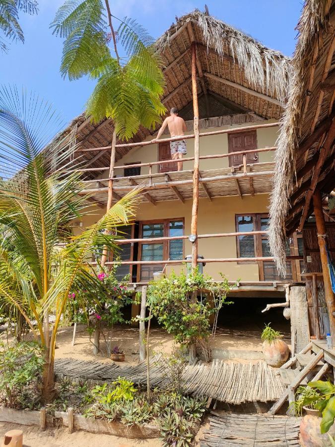 Casa Surf Lodge - Praia do Tofo Buitenkant foto